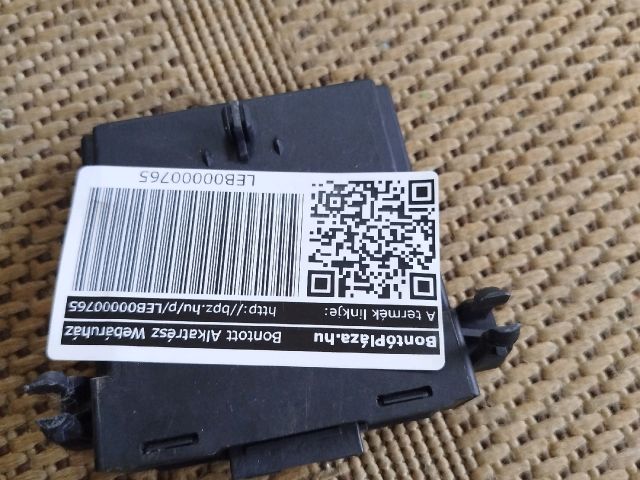 bontott VW GOLF V Gateway Elektronika