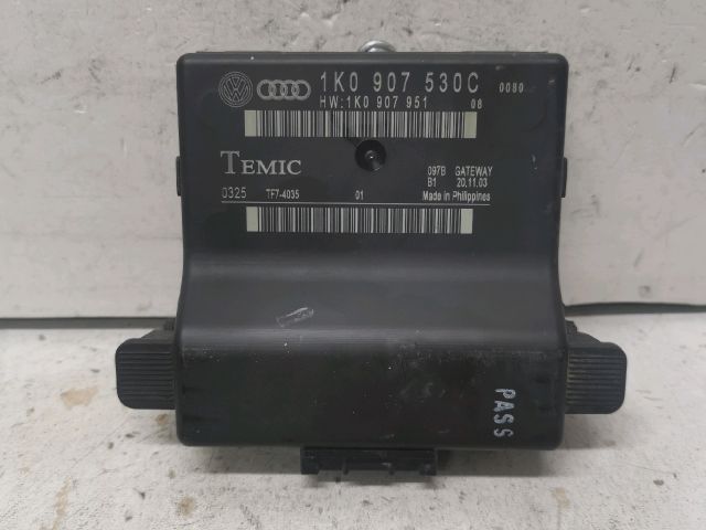 bontott VW GOLF V Gateway Elektronika