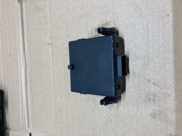 bontott VW GOLF V Gateway Elektronika