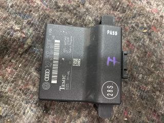 bontott VW GOLF V Gateway Elektronika