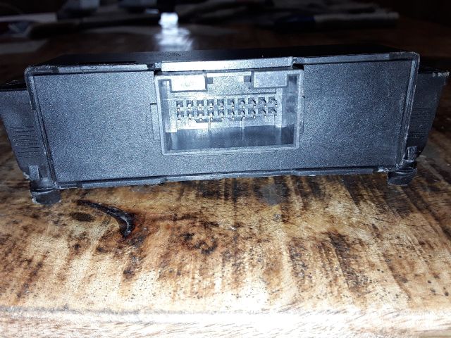 bontott VW GOLF V Gateway Elektronika