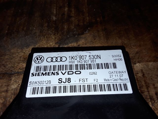 bontott VW GOLF V Gateway Elektronika