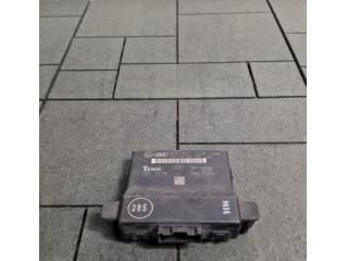 bontott VW GOLF V Gateway Elektronika