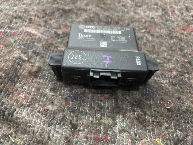 bontott VW GOLF V Gateway Elektronika