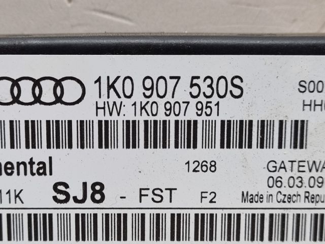 bontott VW GOLF V Gateway Elektronika