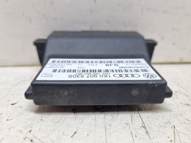 bontott VW GOLF V Gateway Elektronika