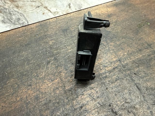 bontott VW GOLF V Gateway Elektronika