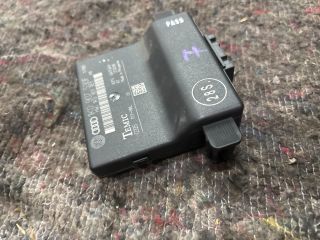 bontott VW GOLF V Gateway Elektronika