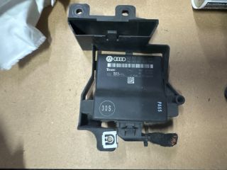 bontott VW GOLF V Gateway Elektronika