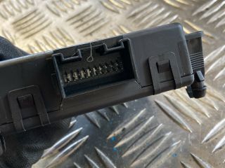 bontott VW GOLF V Gateway Elektronika