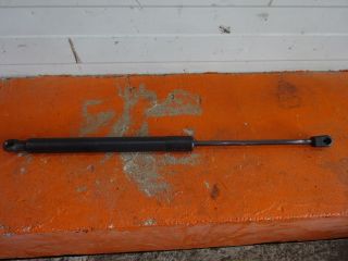 bontott VW GOLF V Gázrugós Kitámasztó Teleszkóp Csomagtérajtó (Pozíciófüggetlen)