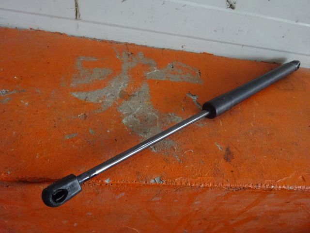 bontott VW GOLF V Gázrugós Kitámasztó Teleszkóp Csomagtérajtó (Pozíciófüggetlen)