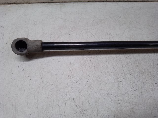 bontott VW GOLF V Gázrugós Kitámasztó Teleszkóp Csomagtérajtó (Pozíciófüggetlen)