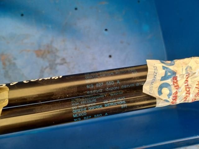 bontott VW GOLF V Gázrugós Kitámasztó Teleszkóp Pár Csomagtérajtó