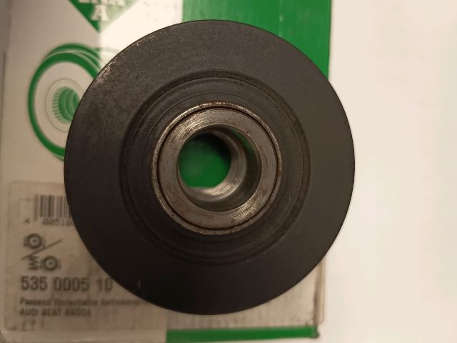 bontott VW GOLF V Generátor Szíjtárcsa