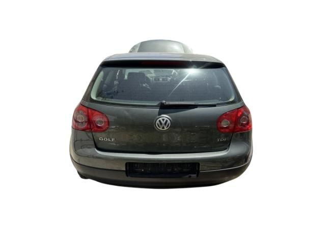bontott VW GOLF V Gumiabroncs (1 db)