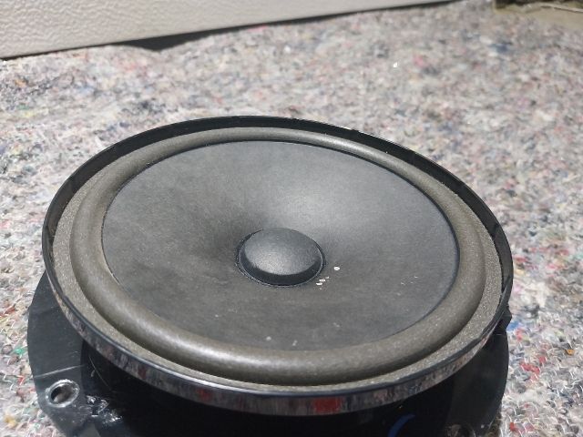 bontott VW GOLF V Hangszóró (Pozíciófüggetlen)