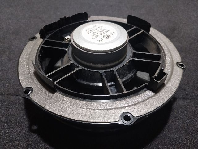 bontott VW GOLF V Hangszóró (Pozíciófüggetlen)