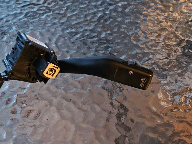 bontott VW GOLF V Hátsó Ablaktörlő Kapcsoló