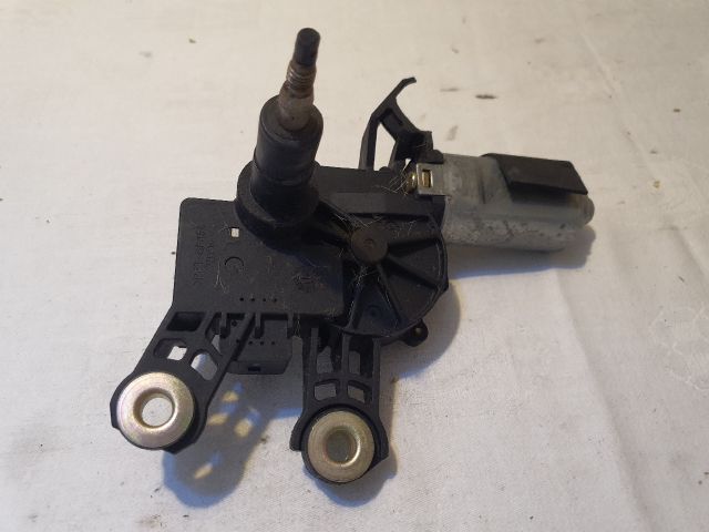 bontott VW GOLF V Hátsó Ablaktörlő Motor