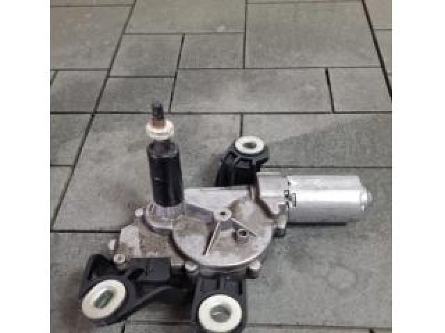 bontott VW GOLF V Hátsó Ablaktörlő Motor