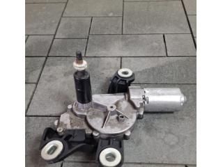 bontott VW GOLF V Hátsó Ablaktörlő Motor