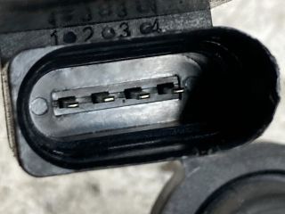 bontott VW GOLF V Hátsó Ablaktörlő Motor