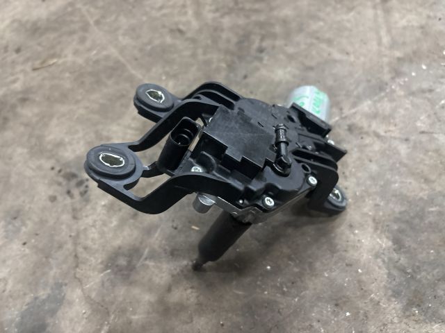 bontott VW GOLF V Hátsó Ablaktörlő Motor