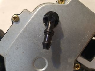 bontott VW GOLF V Hátsó Ablaktörlő Motor