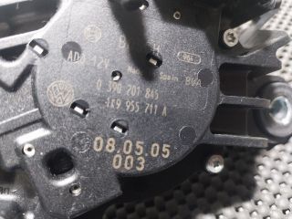 bontott VW GOLF V Hátsó Ablaktörlő Motor