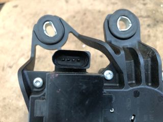 bontott VW GOLF V Hátsó Ablaktörlő Motor