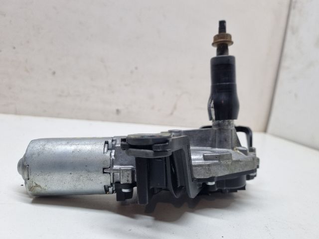 bontott VW GOLF V Hátsó Ablaktörlő Motor