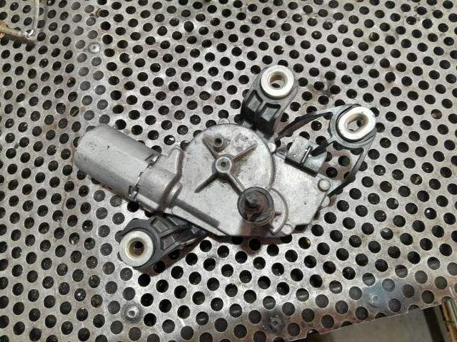 bontott VW GOLF V Hátsó Ablaktörlő Motor