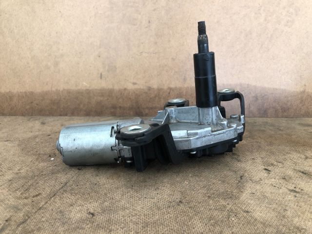 bontott VW GOLF V Hátsó Ablaktörlő Motor