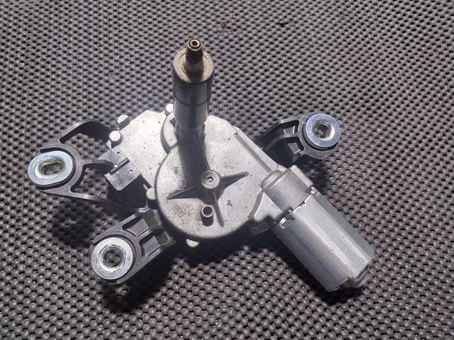 bontott VW GOLF V Hátsó Ablaktörlő Motor