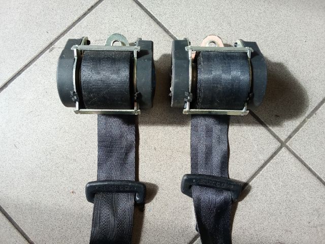 bontott VW GOLF V Hátsó Biztonsági Öv Szett