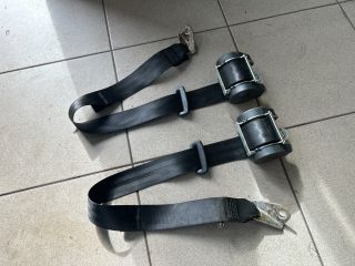 bontott VW GOLF V Hátsó Biztonsági Öv Szett