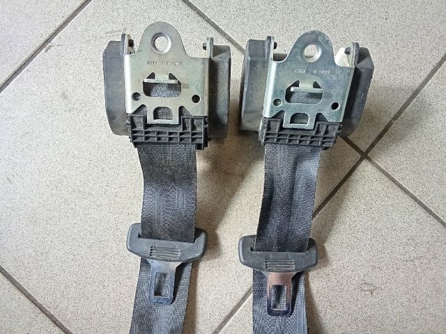 bontott VW GOLF V Hátsó Biztonsági Öv Szett