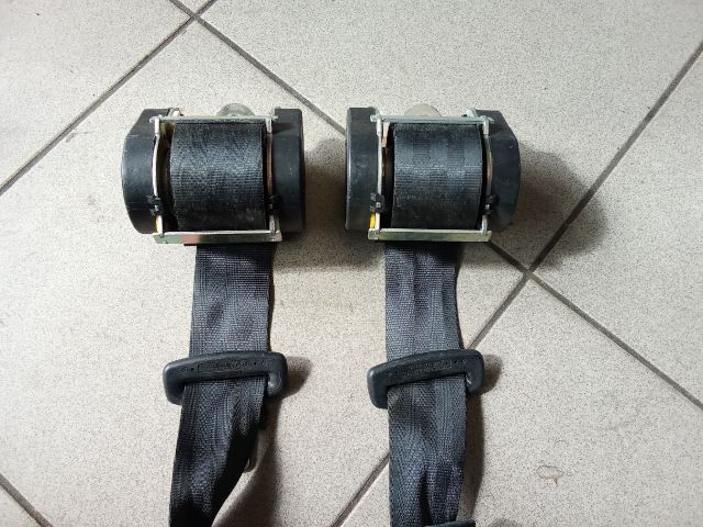 bontott VW GOLF V Hátsó Biztonsági Öv Szett