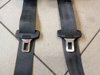 bontott VW GOLF V Hátsó Biztonsági Öv Szett