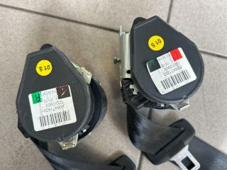 bontott VW GOLF V Hátsó Biztonsági Öv Szett