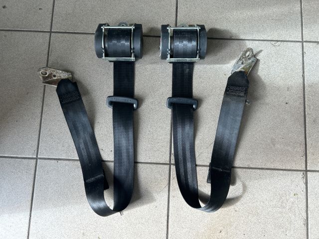 bontott VW GOLF V Hátsó Biztonsági Öv Szett