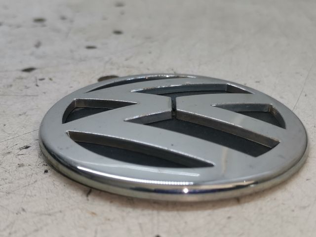 bontott VW GOLF V Hátsó Embléma
