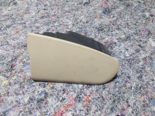 bontott VW GOLF V Hátsó Hamutartó