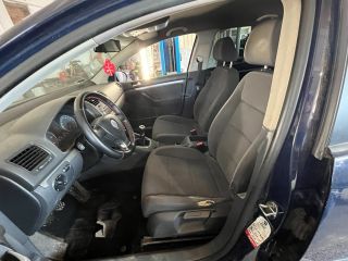 bontott VW GOLF V Hátsó középső Biztonsági Öv