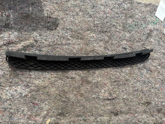 bontott VW GOLF V Hátsó középső Lökhárító Tartó (Műanyag)