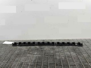 bontott VW GOLF V Hátsó középső Lökhárító Tartó (Műanyag)