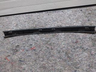 bontott VW GOLF V Hátsó középső Lökhárító Tartó (Műanyag)