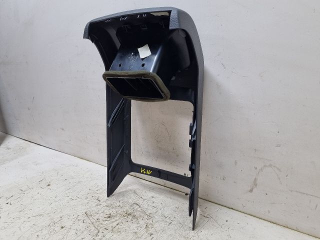 bontott VW GOLF V Hátsó középső Szellőző