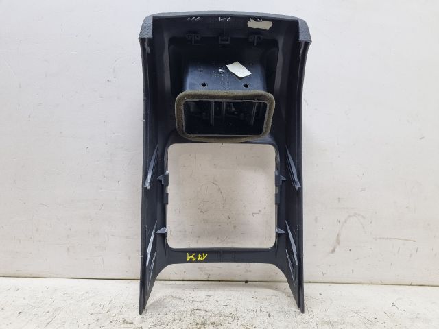 bontott VW GOLF V Hátsó középső Szellőző